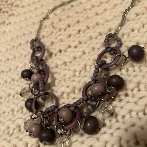 Blue and lavender beaded necklace - Picture 2 of 3